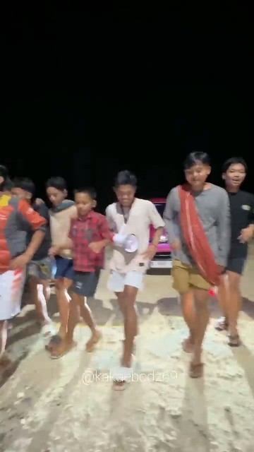 BANGUNIN SAHUR DIOMELIN , GAK DIBANGUNIN SAHUR KESIANGAN ‼️