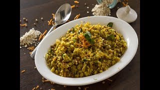 This delicious oats recipe with indian spices and a tinge of coconut
makes healthy breakfast option. http://food.eenaduindia.com subscribe:
https://www.you...