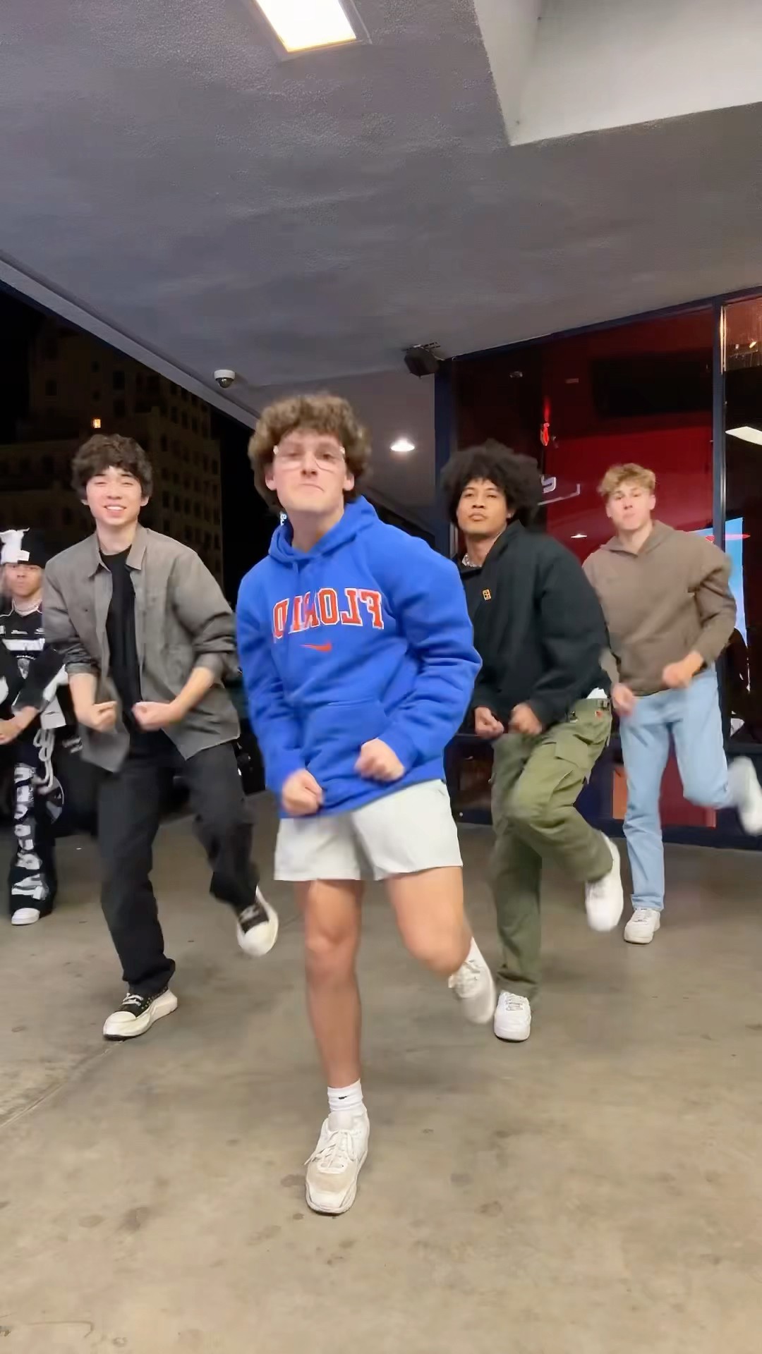 The RIZZLER dance goes hard #shorts #skyyjade @asherlara @gibson.avenue @havenlough