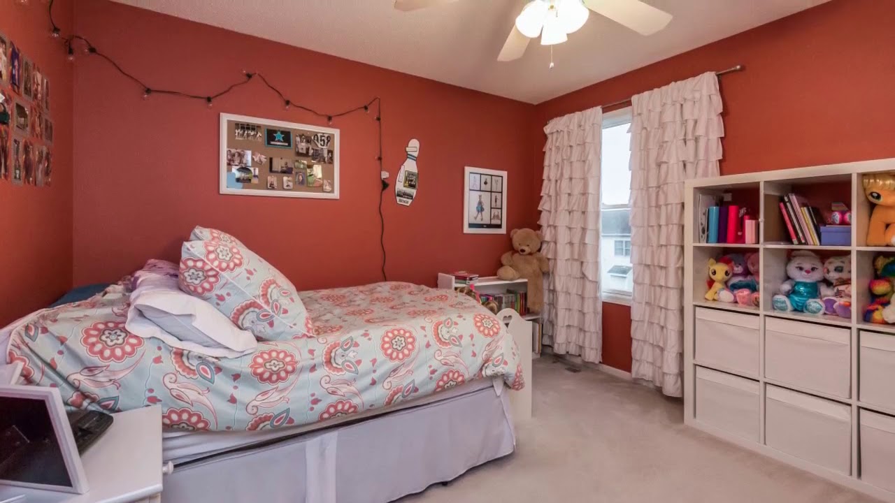 7528 Pommel Pl, West Des Moines, IA 50266