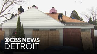 Michigan veteran gifted new roof ahead of Christmas