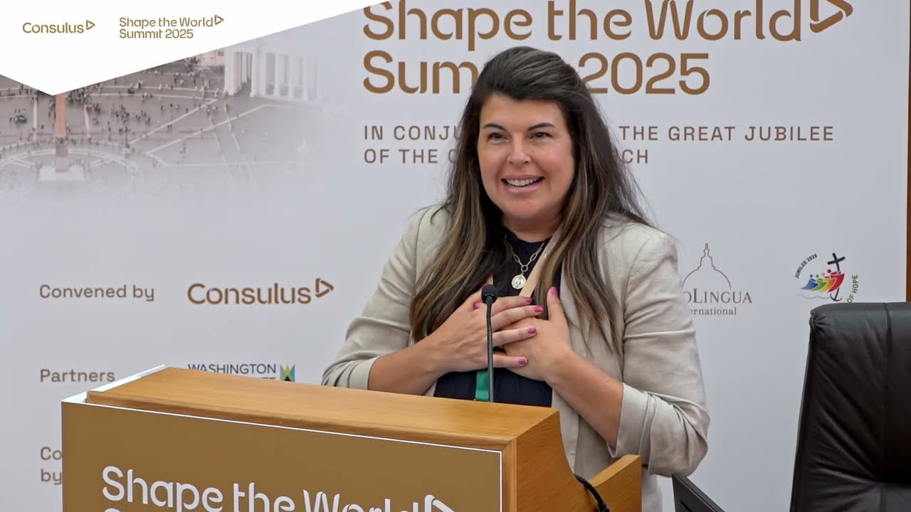 Creative Leadership for Social Impact from the Tech World - Gina