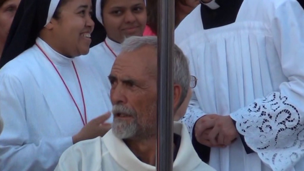 Uscita della statua di Sant' Ippazio