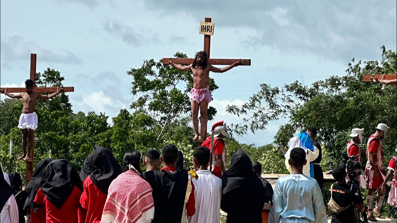 Jalan Salib Hidup OMK DOBO