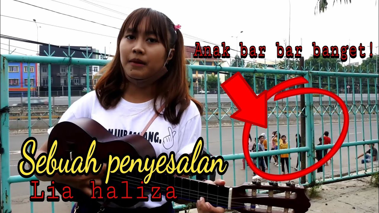 Baper Pengamen Cantik Lia Nurhaliza Feat Restu Bikin Meleleh Youtube