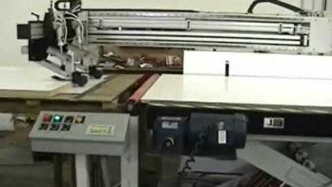 Thomas Manufacturing Automatic Panel Feeder.wmv