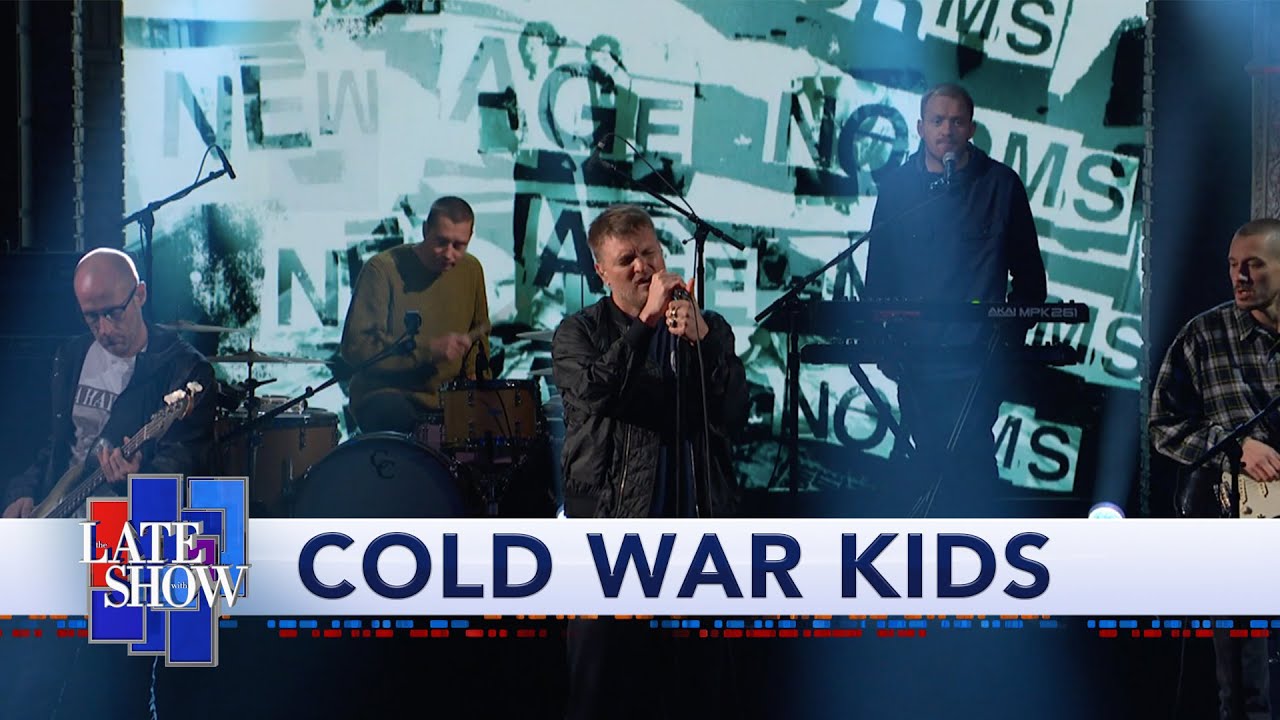 Cold War Kids Perform "Complainer"