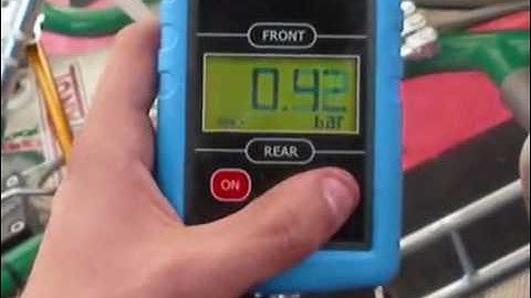 PrismaElectronics presenta: HIPREMA The digital tire gauge designed for the race.