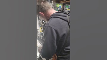 Grizzly G0519 milling machine. Machining the spacer between the column and machine base, 1 of many