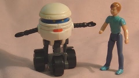 M.A.S.K.  Scott Tracker and T Bob 1985 Toy Review