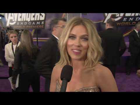 Video: Scarlett Johansson, Gwyneth Paltrow Və Natalie Portman Avengers: Endgame Premiere