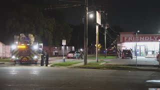 3 injured in drive-by shooting outside northwest Houston store