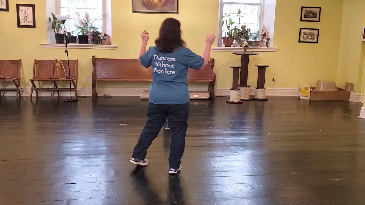 Teaching Sadi Moma, Bulgarian Folk Dance