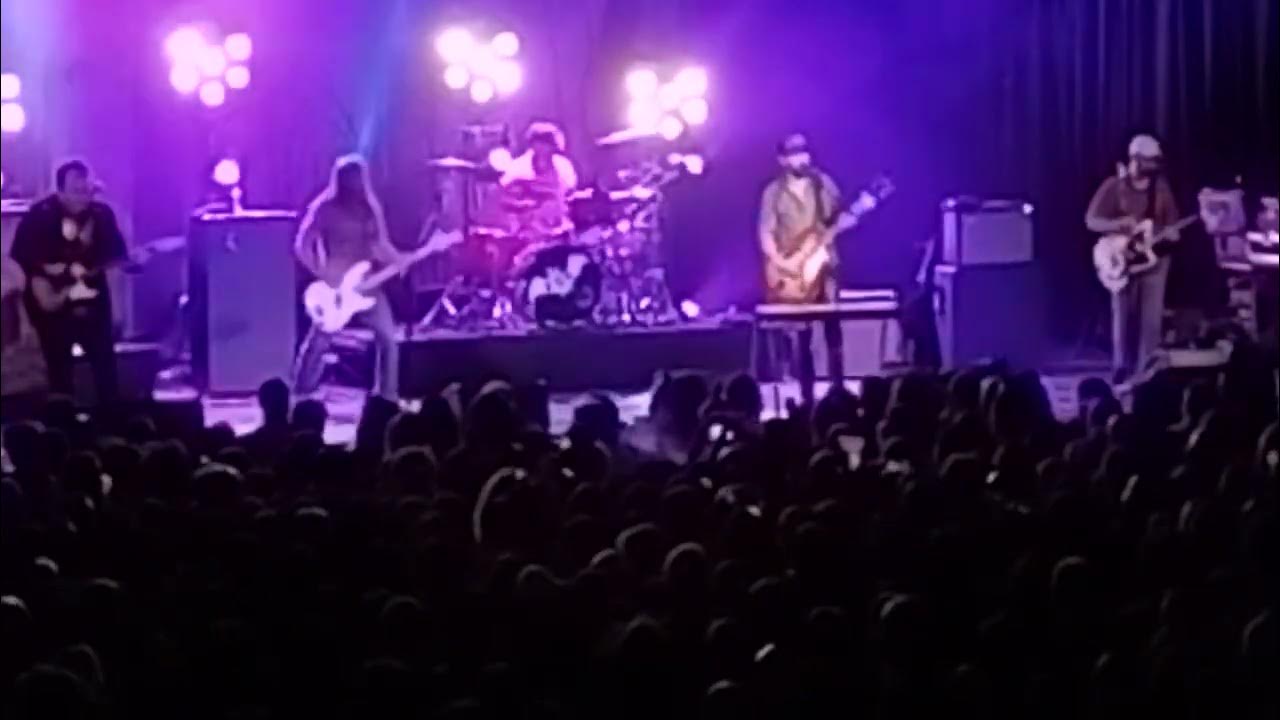 Band Of Horses Crutch. Madrid, La Riviera 20112022 YouTube