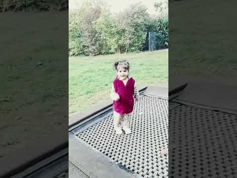 نطينا ن شلتنا  ن طينا بسما علينا بربر باربير 