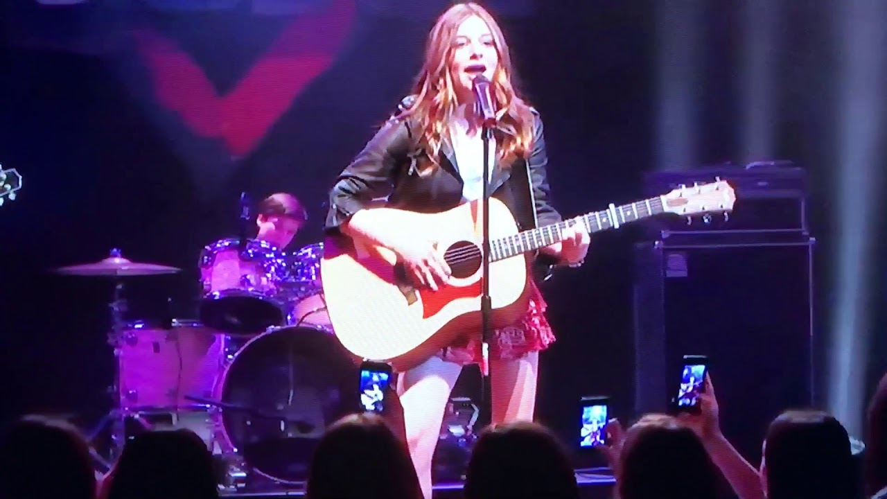 Jami Bess Belushi-Sad Sad Song (Live)