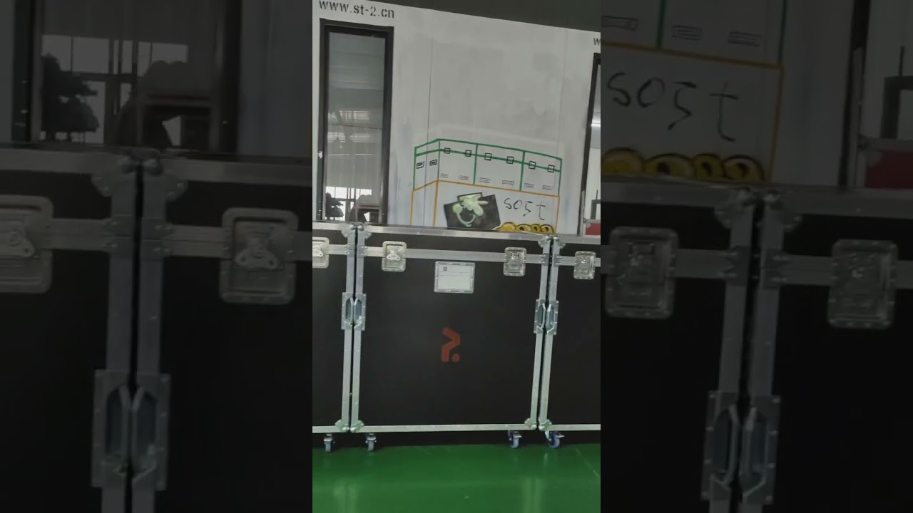 Multi-function bar flight case