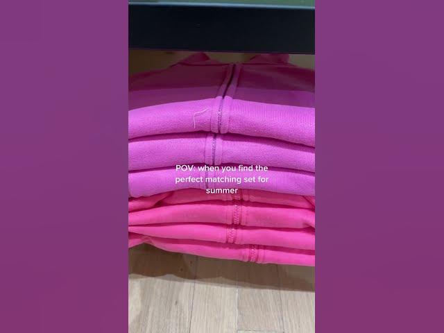 The color selection 😱 #matchingset #summer #2023 #trend #hoodie #shorts #brightcolors #sale