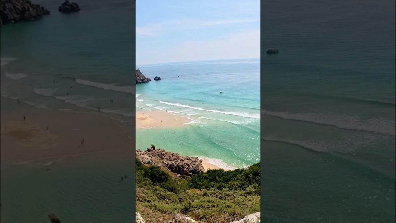 I couldn't believe this beach was in the UK?! 🌊 