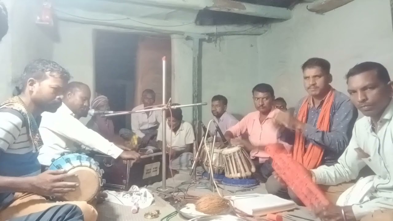 जय श्री राम मानस परिवार घुघरा म्यूजिक चीरके के करेजा दिखाओ तो ला