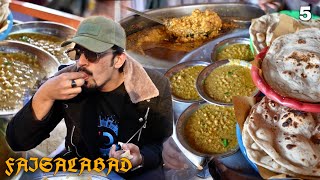 OLDEST & UNBEATABLE DAAL - Street Food Tour In Faisalabad | EP 05: Food Ka Pakistan