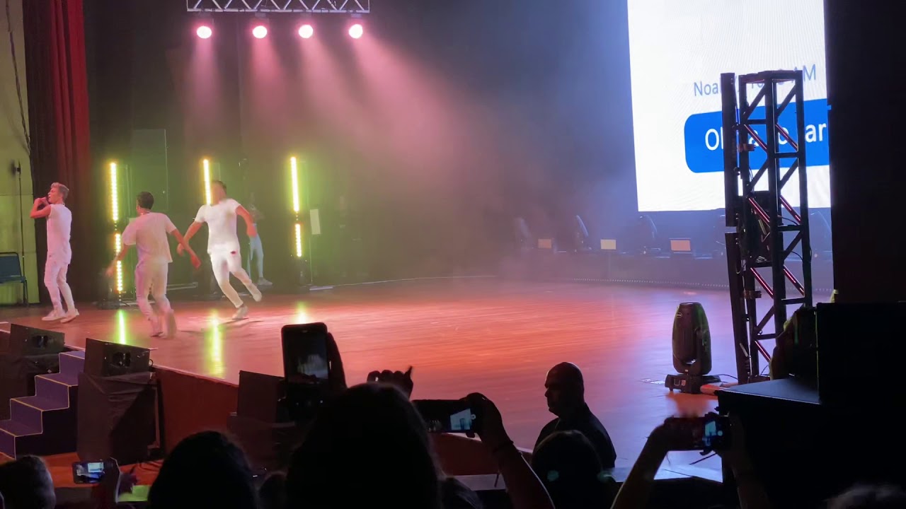 Now United- Like That (show Curitiba)