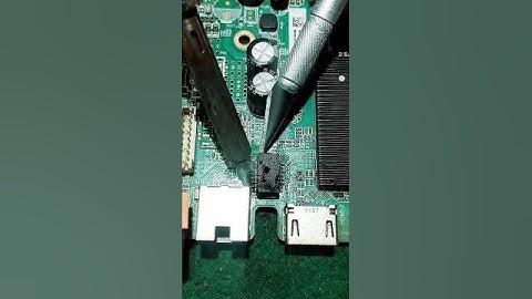 ic desoldering tutorial. #soldering #desoldering #icsoldering #solderingtutorial #solderingtips