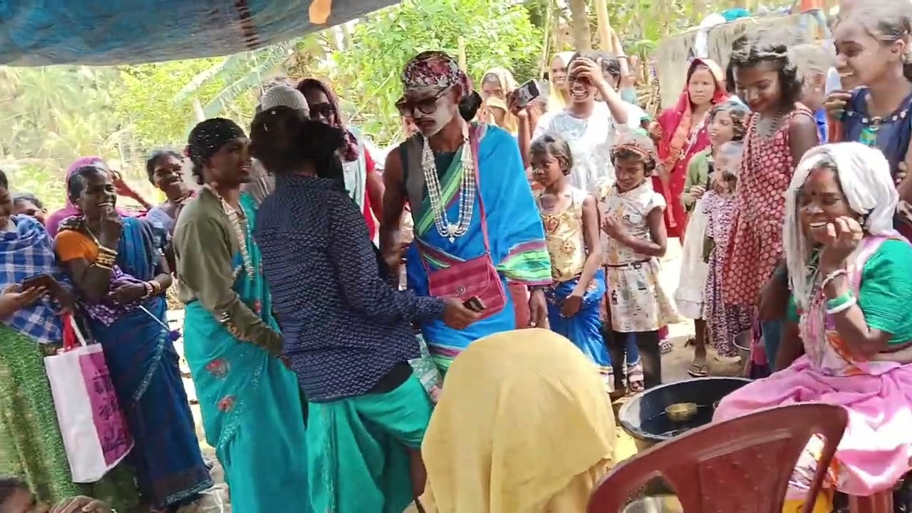 Bapla arup janga comedy video.#baplamasti #arupjangacomedy.santhali bapla arup janga video 😀 😀😀