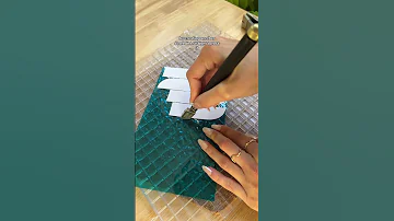 This Is How You Cut Stained Glass Stainedglass 