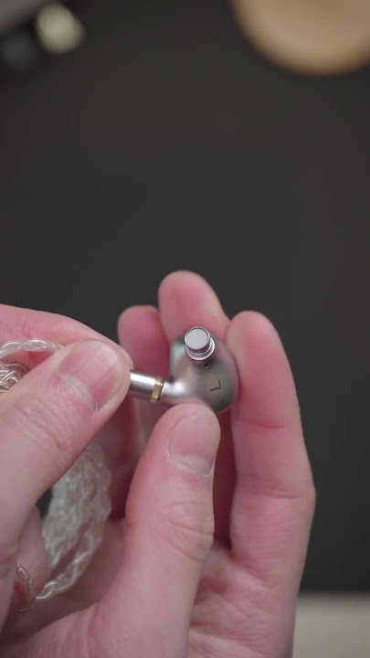 Audio 101: The Unpopular MMCX Connector