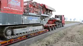 Mercedes Benz TITAN