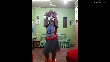 Hula Dance  using Pearly Shells Music