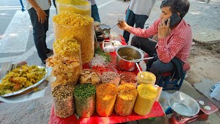 Street Chaat//Best Roadside Chatpati Bhel// Street food of Delhi