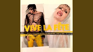 Video thumbnail of "Vive La Fête - Mon Dieu"