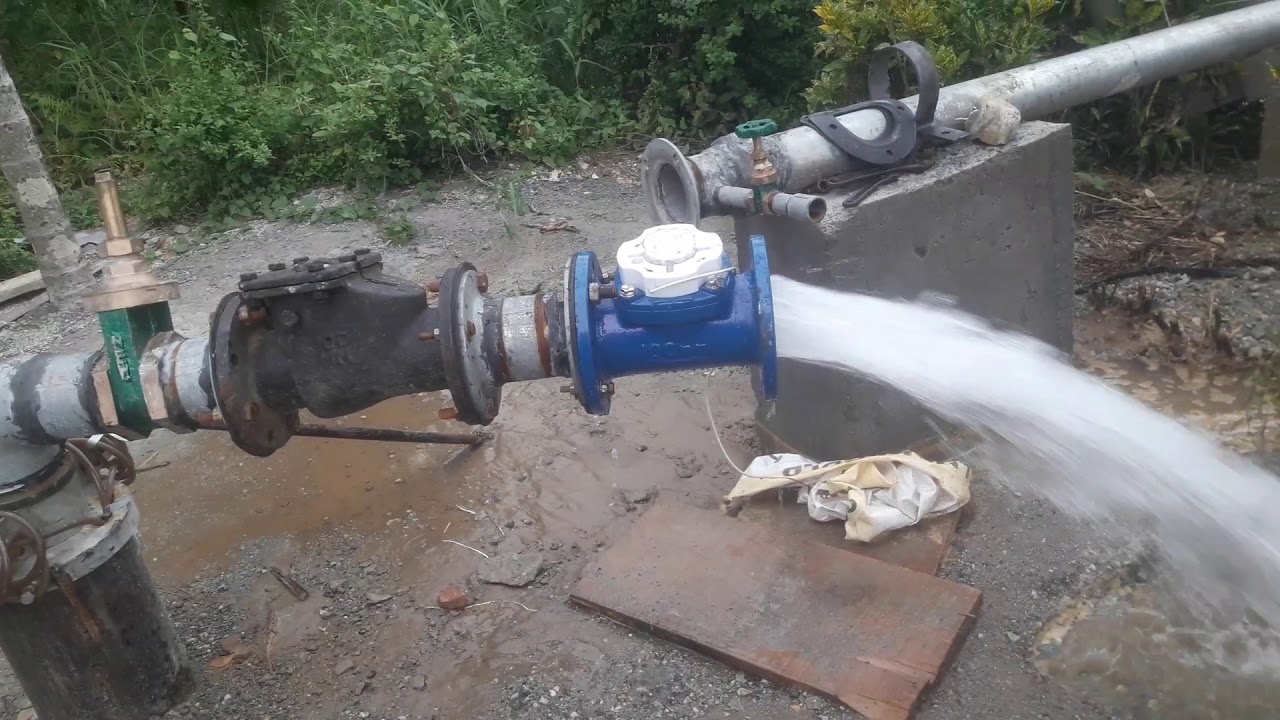 Clean borewell water for fish hatchery at gelephu fishery YouTube