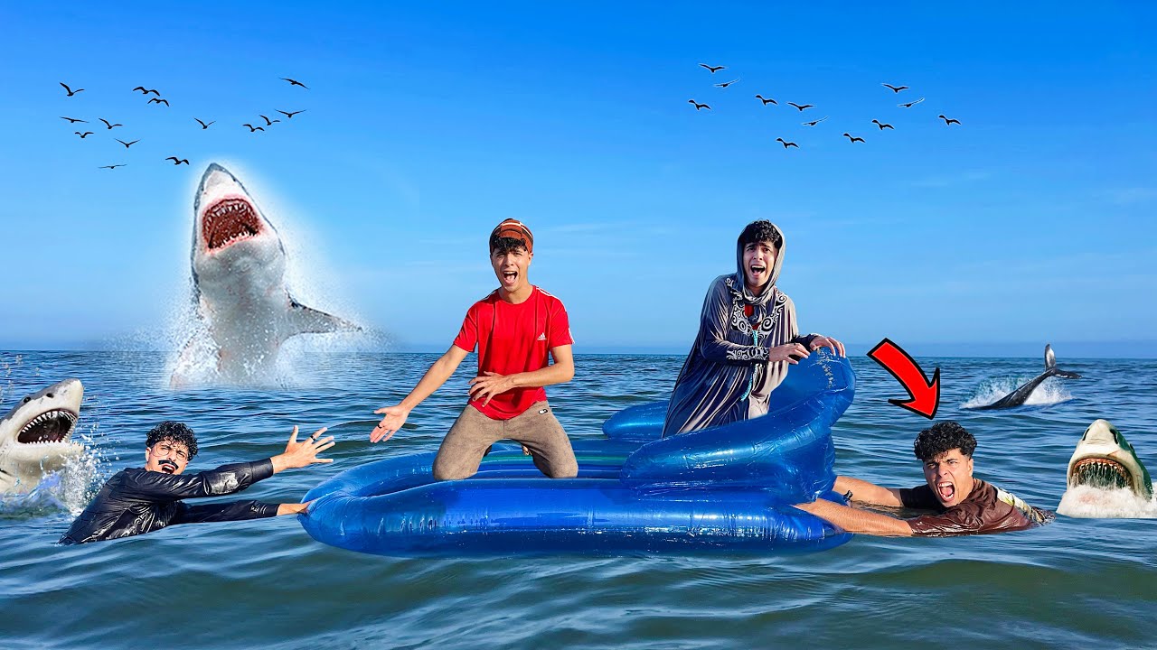 لما تسافر انت وعيلتك علي عوامه في البحر وتهجم عليكم سمكه قرش🦈😱(بحر القروش🔥)