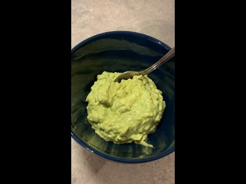 Vidéo: Comment écraser un avocat sans presse-purée ?