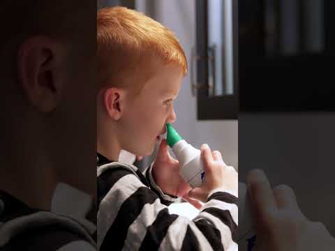 Video: Hur använder man mentolatum för katarr hos barn?