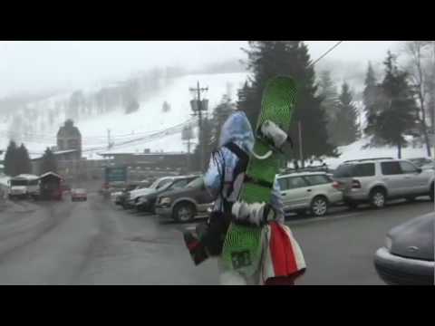 Snowboarding at 7 Springs - PA (Born too slow - Cr...