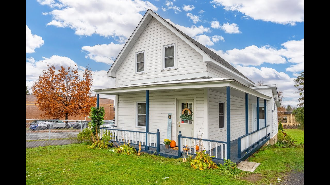 Adorable Village Cottage 1655 Landry Street, Clarence Creek YouTube
