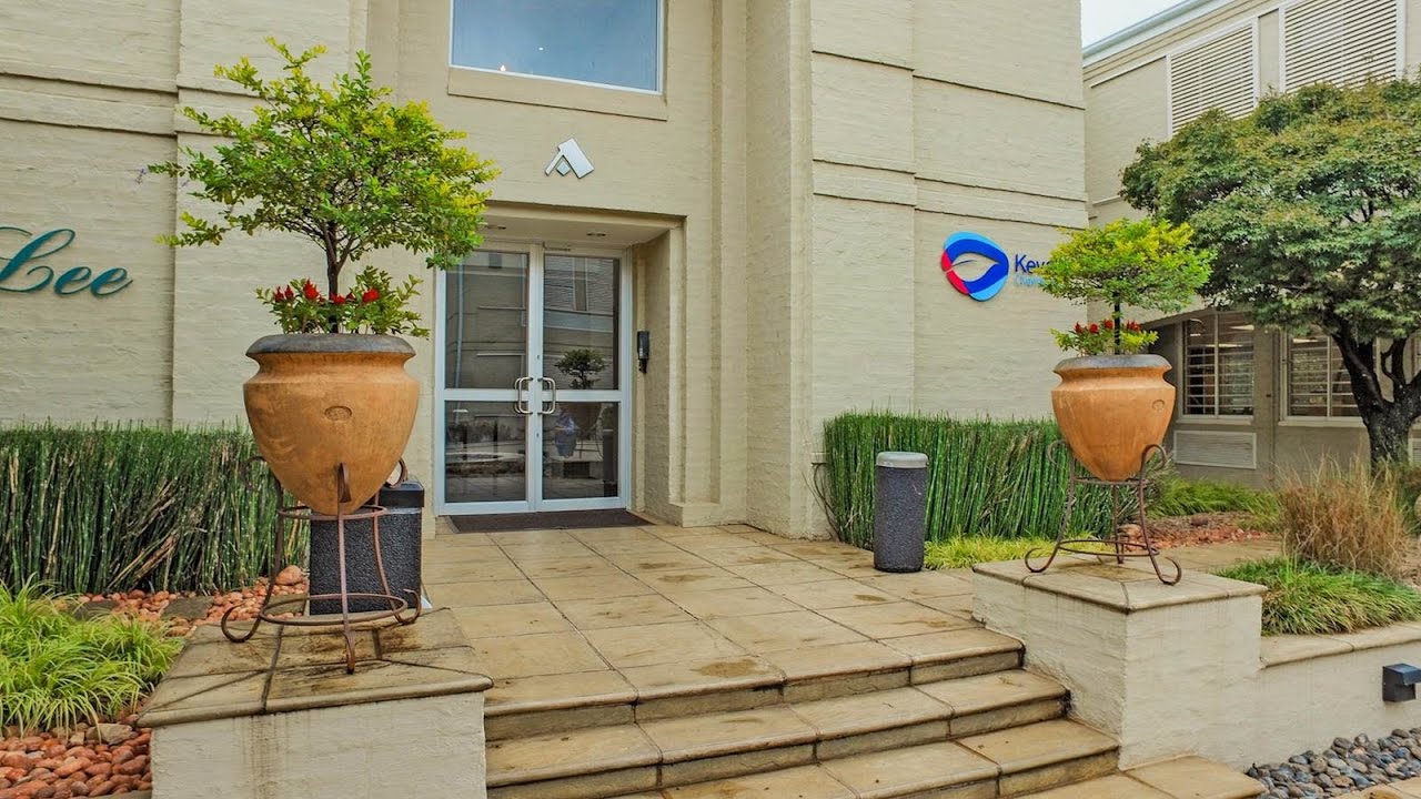 271.1 m² Office Space to rent in Www.Privateproperty.Co.Za