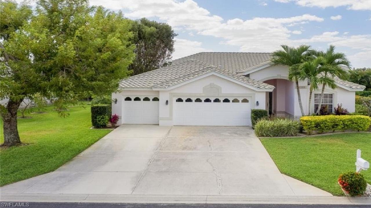 12590 Strathmore LOOP, FORT MYERS, FL Presented by Parker Keevican.