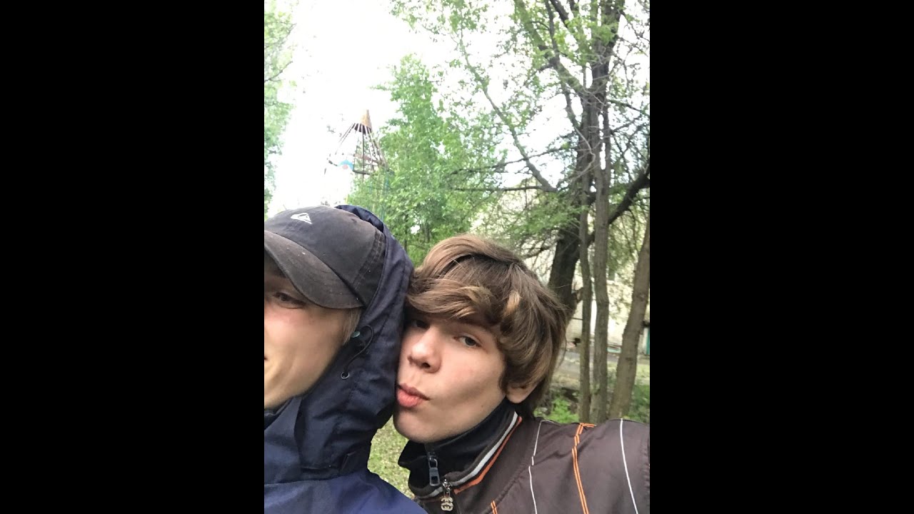 Драка абыза  в замке!