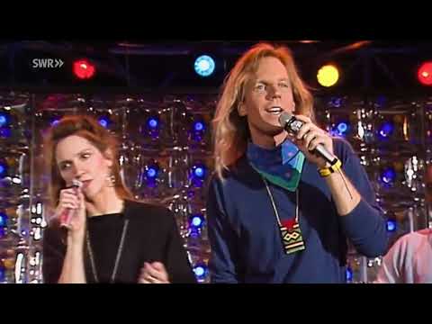 Boy Meets Girl - Waiting for a Star to Fall (TV 1989 Remastered)