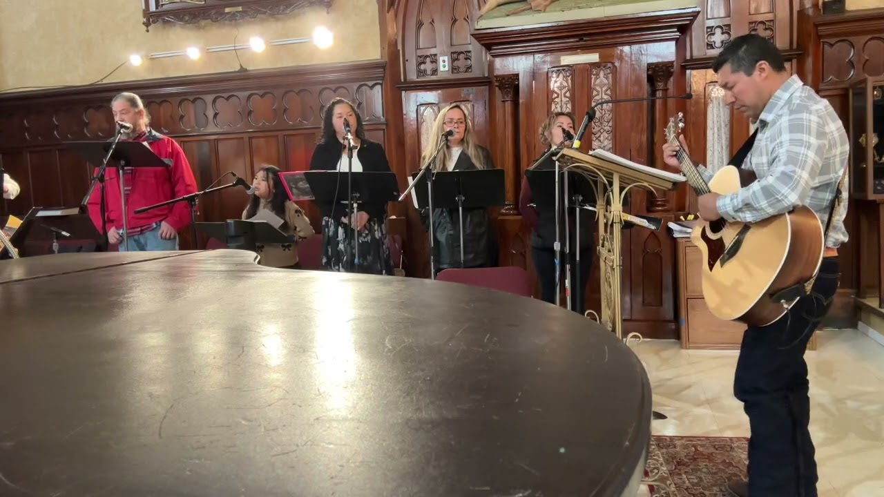 Salmo 118 “ Dichosos los que caminan en la voluntad del señor “ coro Lourdes Cleveland oh. 