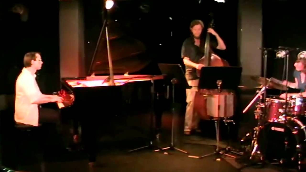 Bartosch McCarthy - Gem Part II: Rhodonit