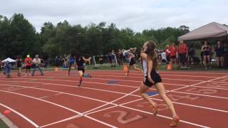Sydney McLaughlin breaks state 400 record