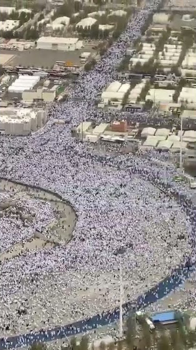 maidan e arafat..ya allah hum sabko haj ki taufeeq ata farma