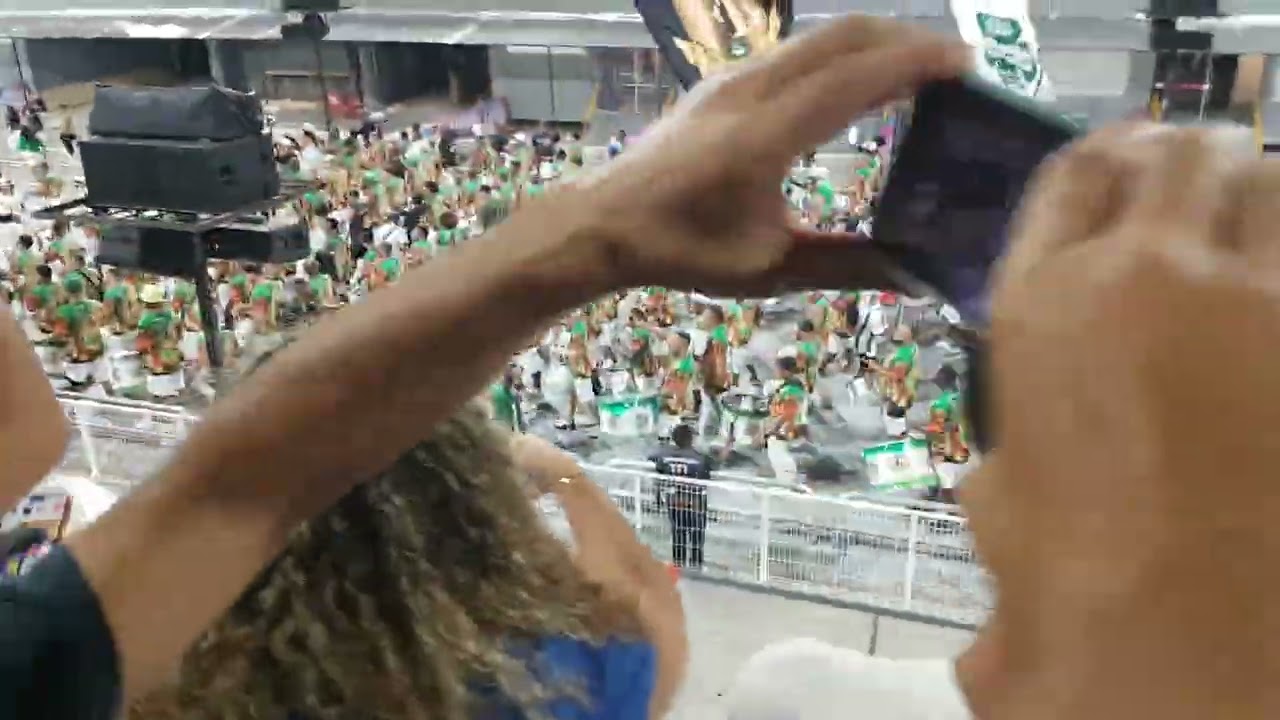 Bateria Camisa verde e branco ensaio tecnico 01/02/2026