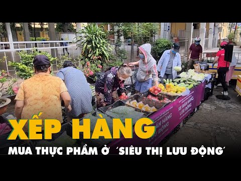 Video Xếp hàng cả trăm mét mua thực phẩm ở 'siêu thị lưu... - youtube